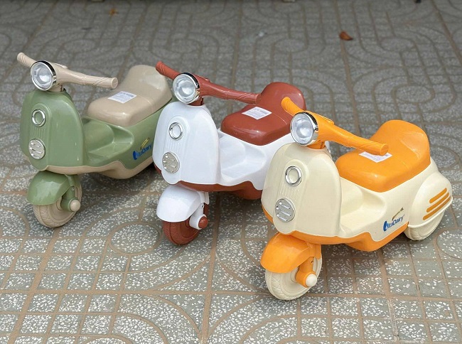 xe-choi-chan-vespa-vitadairy-h5