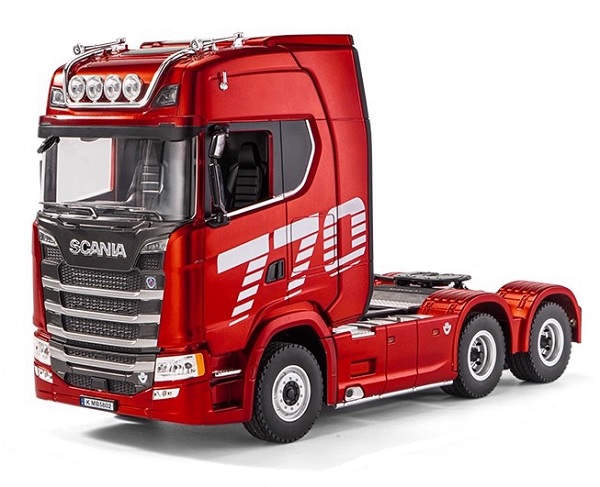 xe-dau-keo-dieu-khien-tu-xa-rc-h8