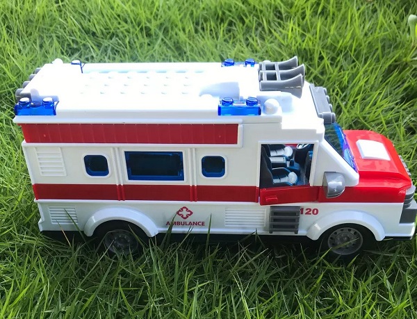 xe-o-to-cap-cuu-dieu-khien-tu-xa-h8