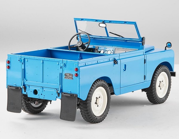 xe-o-to-land-rover-series-ii-dieu-khien-tu-xa-h10