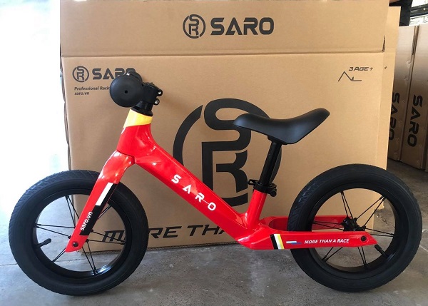 xe-thang-bang-saro-h7